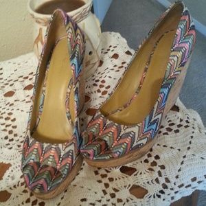 Colorful wedges