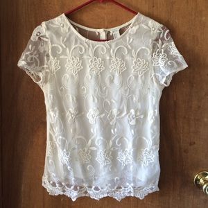Forever21 cream top with lace overlay