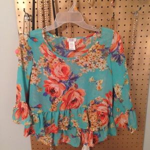 Tobi floral print crop top 🌺