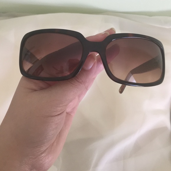 ❌SOLD❌ on other site Coach Sunglasses - Picture 4 of 4