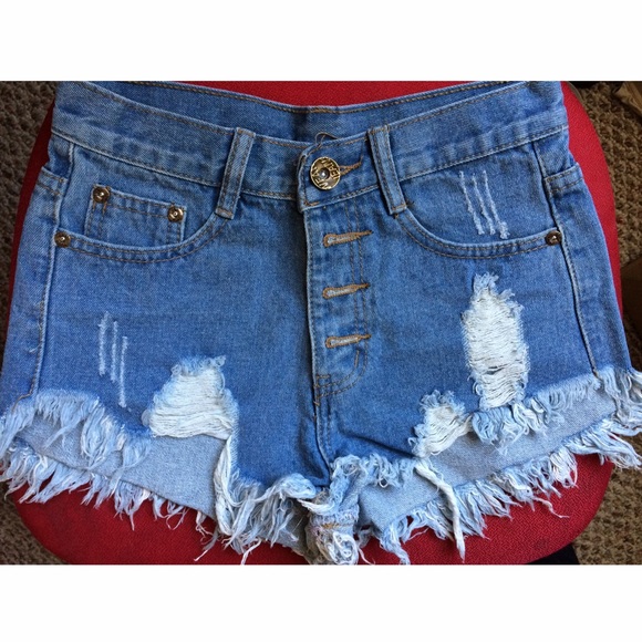 Vintage high waisted shorts.