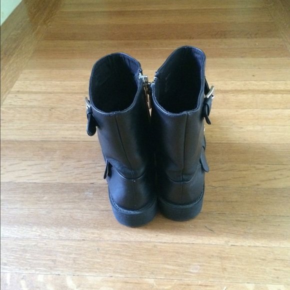 ❌Sold in bundle❌H&M biker boots - Picture 4 of 4