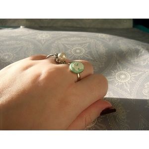 Vintage cameo and pearl ring