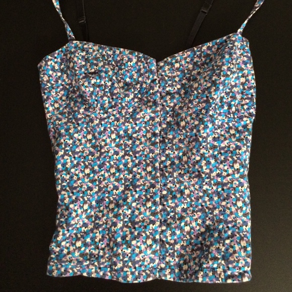 Button up top - Picture 1 of 3