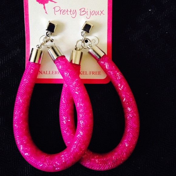 Sassy Fun Earrings.  💃💃💃☀️🌺