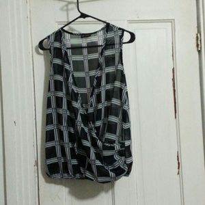 Free Kisses L Tank Top