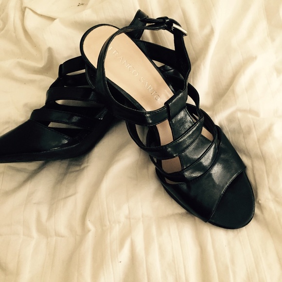 Franco Sarto pumps