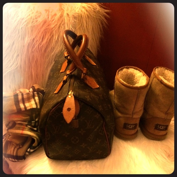 Louis Vuitton Handbags - Authentic Louis Vuitton Speedy 30