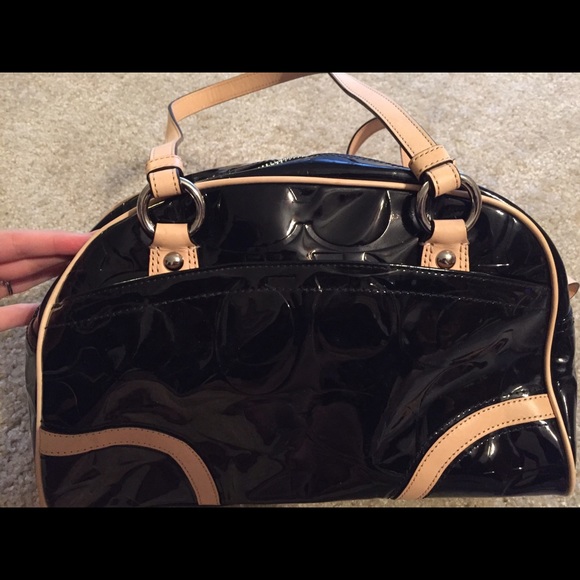 Coach Peyton Patent Leather Embossed Black Satchel - Picture 4 of 4