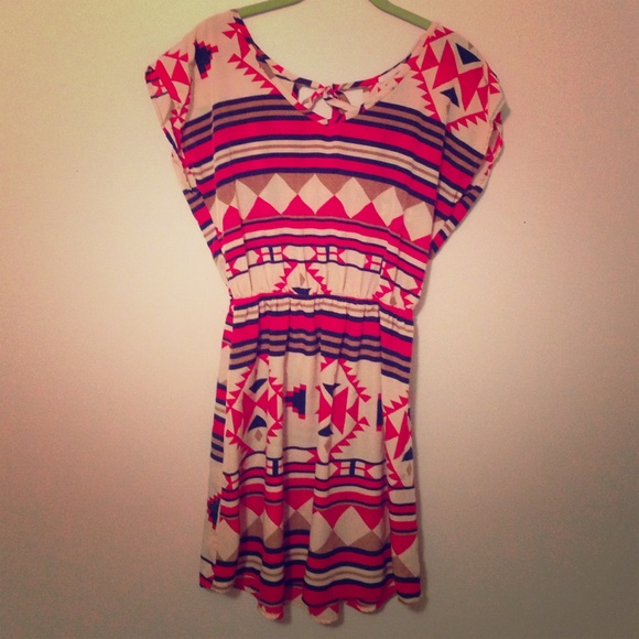 Aztec print dress - Picture 1 of 3