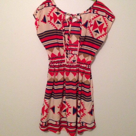 Aztec print dress - Picture 2 of 3