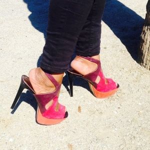 Multicolor velvet and leather heels