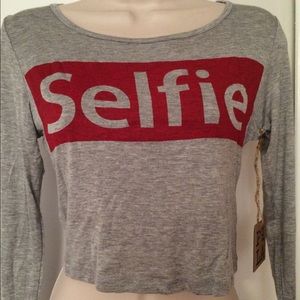 PPLA Cropped Selfie Teeshirt! NWT Size Small