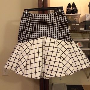 Cameo Black and White Why Ask Skirt - NWT