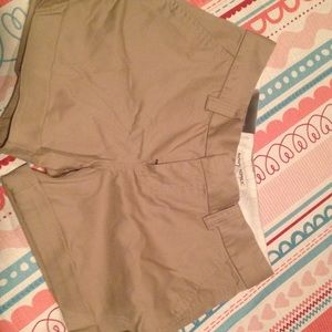 Bundle Banana republic kaki shorts