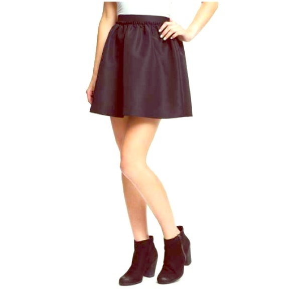 Nordstrom frenchi skater black full dress skirt