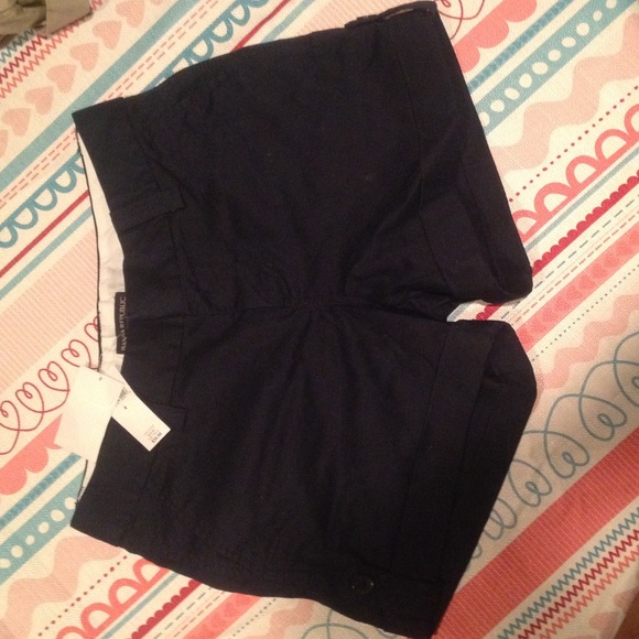 🔴🔴sold Banana republic navy blue shorts