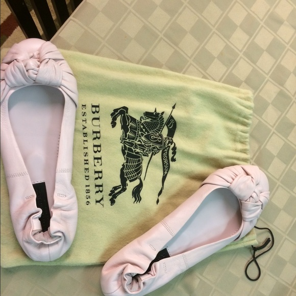 Girls burberry flats