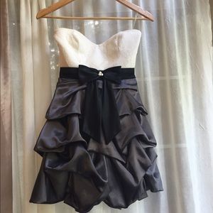Strapless Trixxi dress