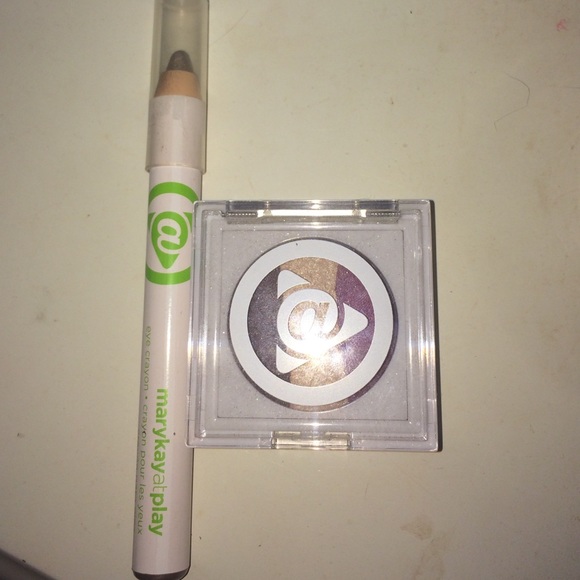 Mary Kay Makeup Bundle