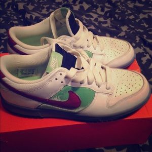 Women's Nike Dunk Low