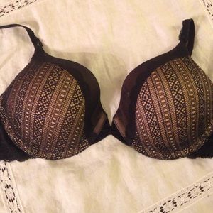 34C Maidenform Bra