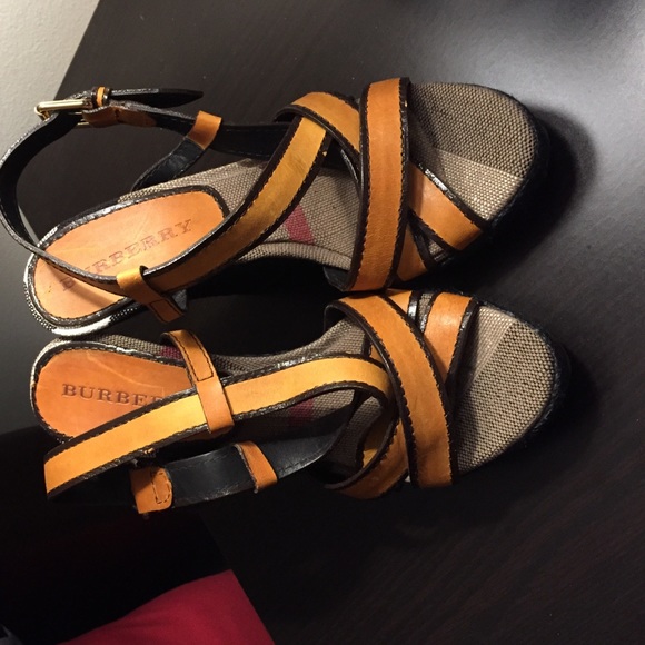 Burberry espadrilles