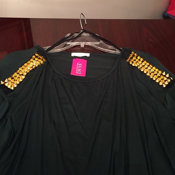 Shirt - Picture 2 of 4