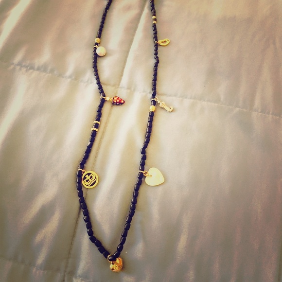 Juicy wrap necklace