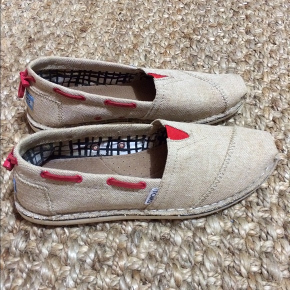 TOMS