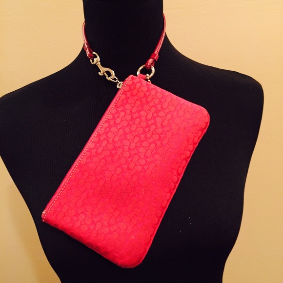Coach wristlet - Picture 2 of 4