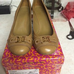 Natalya mid wedge tumbled leather