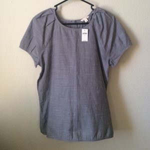 🆕 ADORABLE grey cap sleeve top!