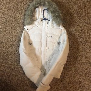 Abercrombie&Fitch puffy white coat!