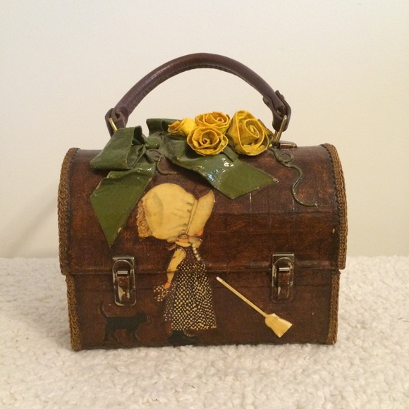 Vintage Purse! - Picture 1 of 3