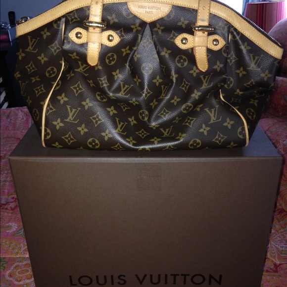 Authentic Louis Vuitton Tivoli GM