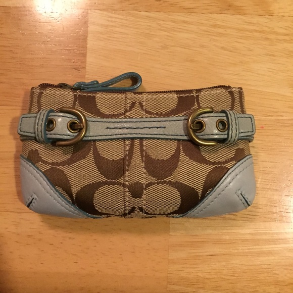 Coach Handbags - Coach Coin Purse