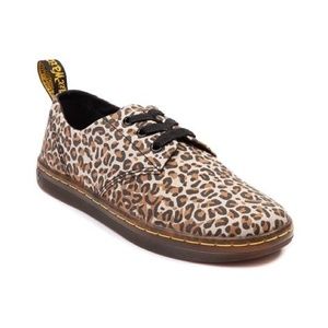 Leopard print dr. Martens