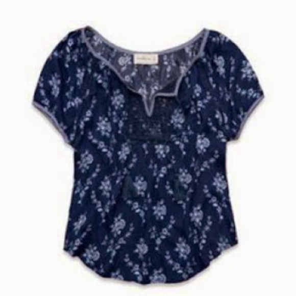 Abercrombie "Alicia" top, easy fit - Picture 1 of 2