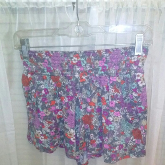 Flowy shorts