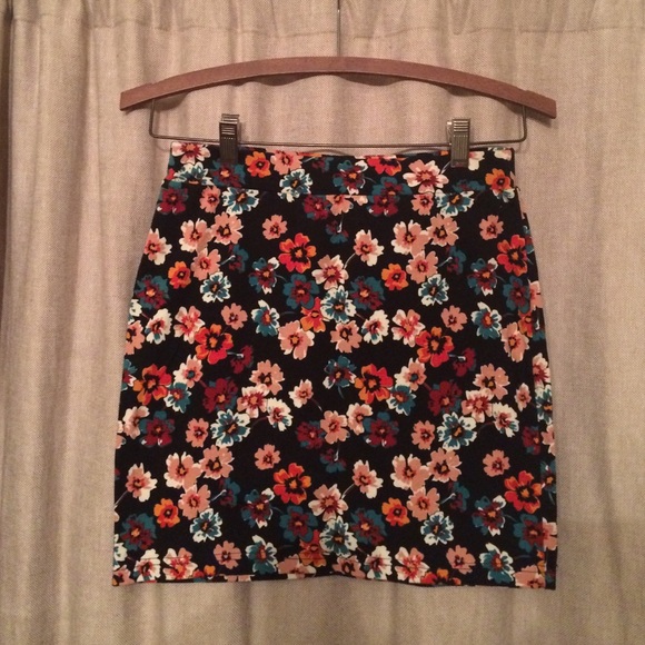 Floral Print Mini Skirt