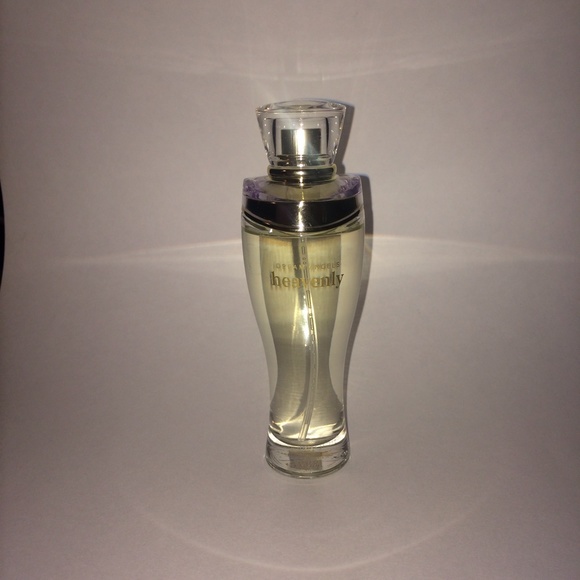 SALE✨✨ Victoria's Secret Heavenly Eau De Perfume