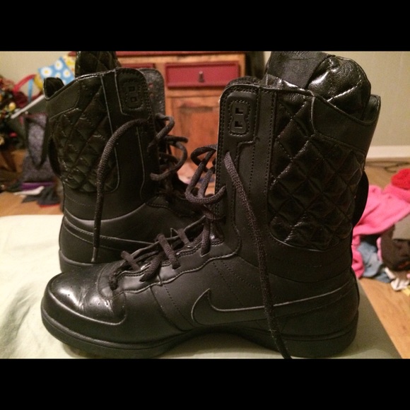 Nike boots