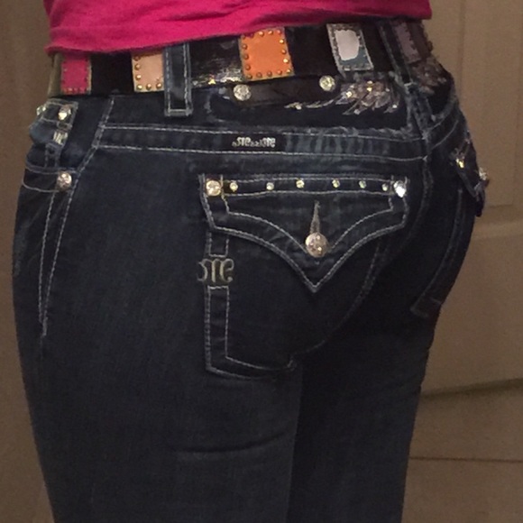 Miss Me bootcut jeans with angel wings & bling! - Picture 4 of 4