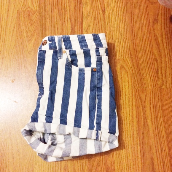 H&M Striped Nautical Shorts