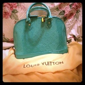 BEAUTIFUL Louis Vuitton (teal)