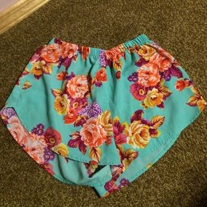 Turquoise floral flowy shorts