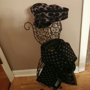 Sold!!! Reversible hat and scarf