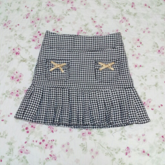 Girl's Houndstooth Pleated Skirt
