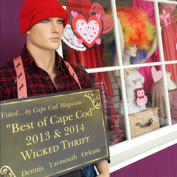 WELCOME TO WICKED THRIFT!